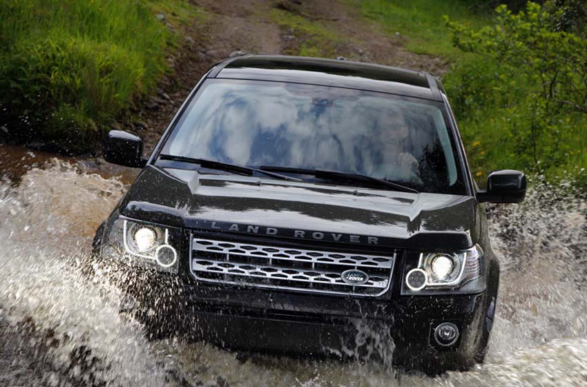 Фары и задние фонари на Land Rover Freelander