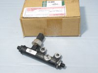 1387695 LAND ROVER Рейка топливная с датчиком 2.7 D3/RRS
