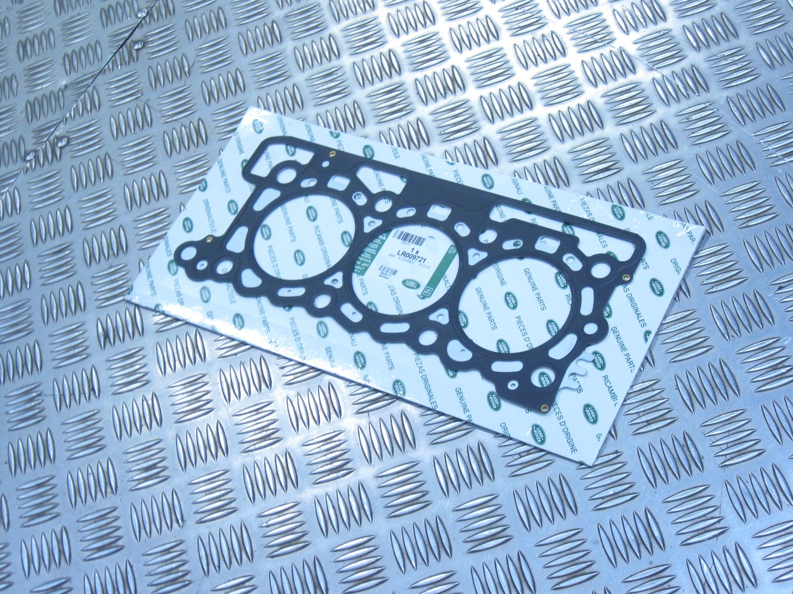 LR009721 LAND ROVER Прокладка головки блока (класс 3) 2.7D