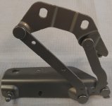 LR001565 LAND ROVER Петля капота левая FR2/EVOQUE