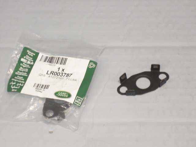 LR003787 LAND ROVER Прокладка обратки маслопровода 3.6D