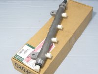 LR020019 LAND ROVER Топливная рампа с датчиком давления 3,6D