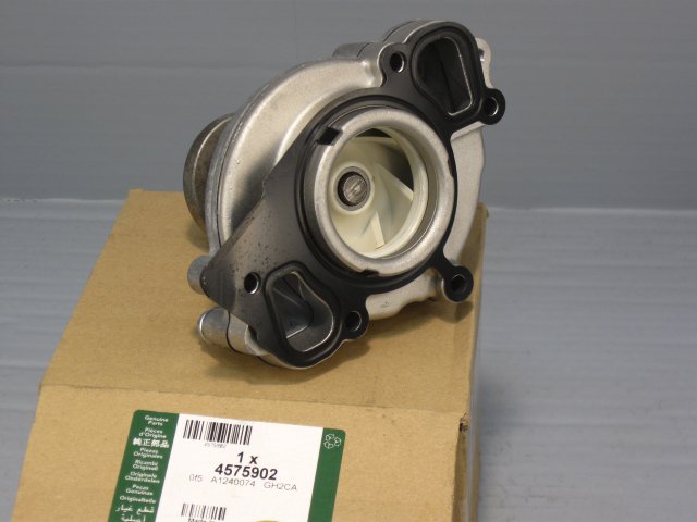 4575902 BRITPART Помпа водяная 4.4 AJ/4,2