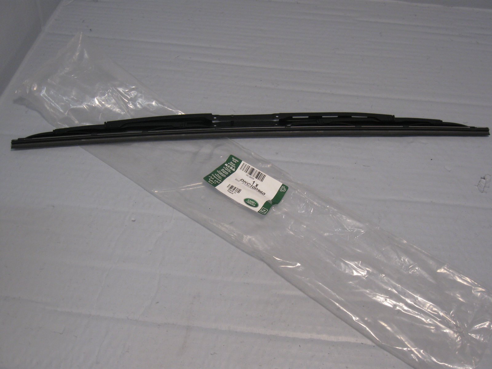 DKC100960 LAND ROVER Щетка стеклоочистителя лобового стекла D2