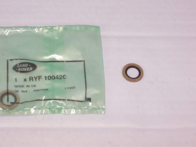 RYF100420 LAND ROVER Шайба уплотнительная (14мм)