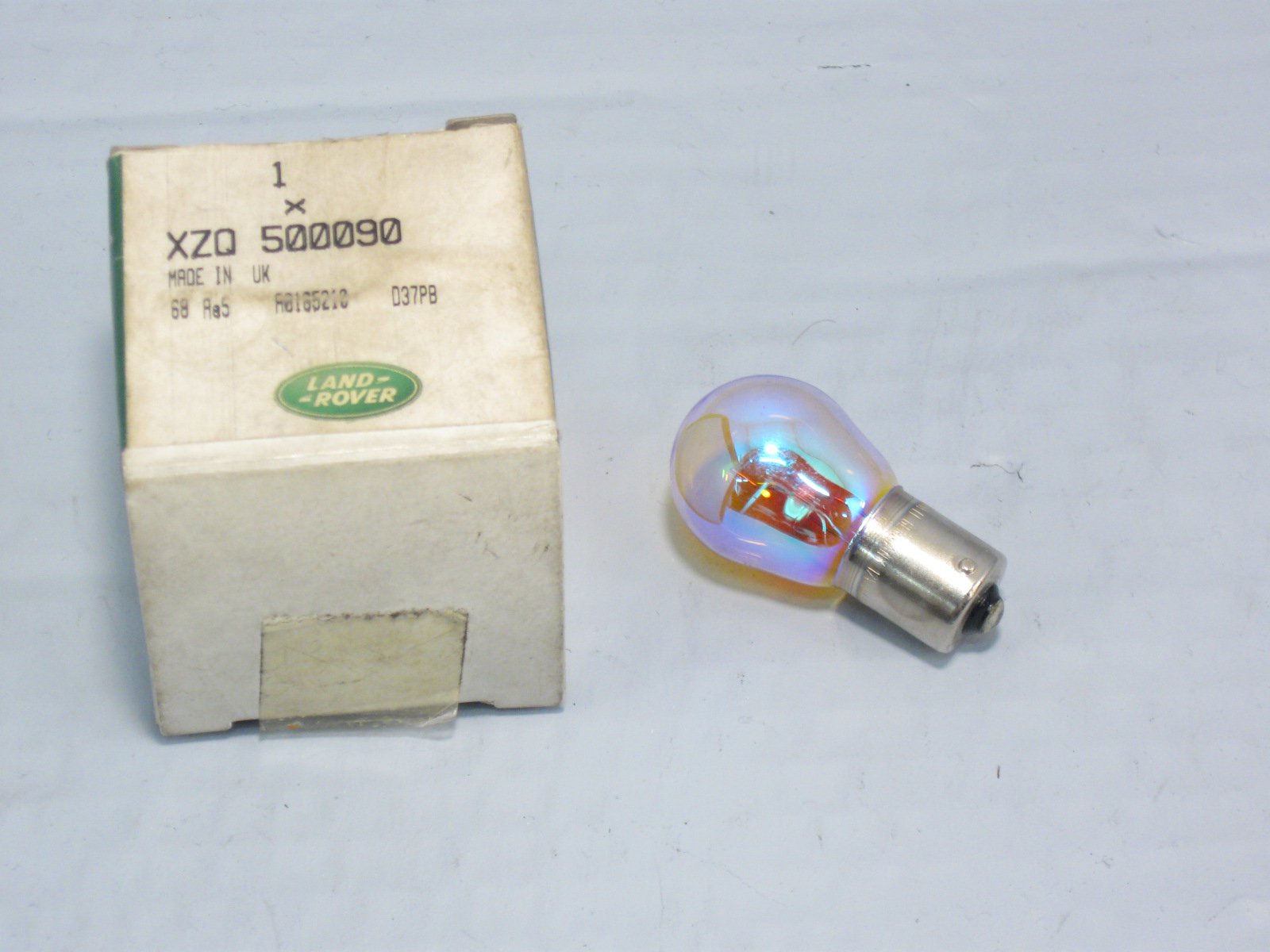 LR007165 LAND ROVER Лампочка повторителя поворота 21W (SILVERVISON)